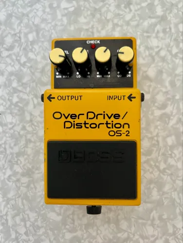 Pedal Guitarra Boss Overdrive / Distortion OS-2