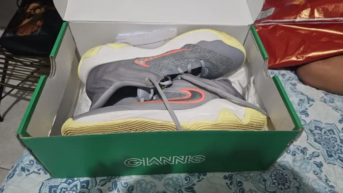 Nike giannis imortality 4