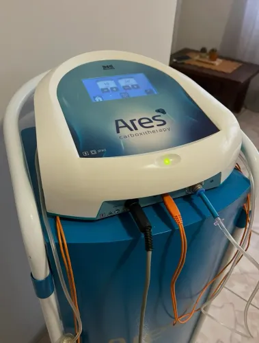 APARELHO DE CARBOXITERAPIA ARES - IBRAMED 