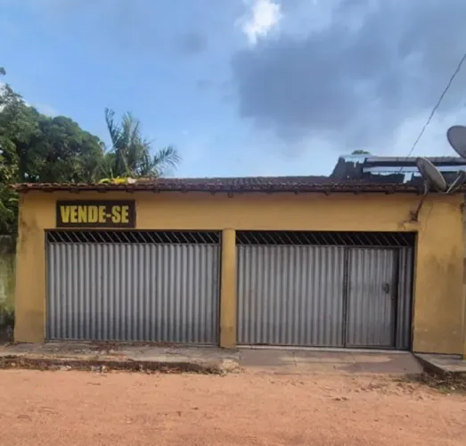 CASA A VENDA