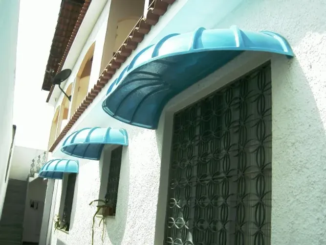 Toldo de fibra portas e janelas