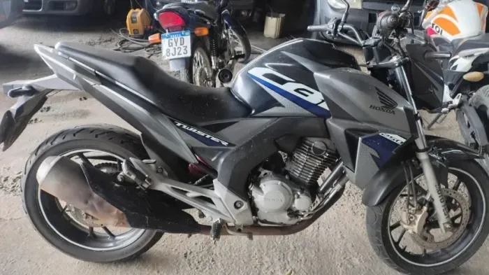 Honda twister