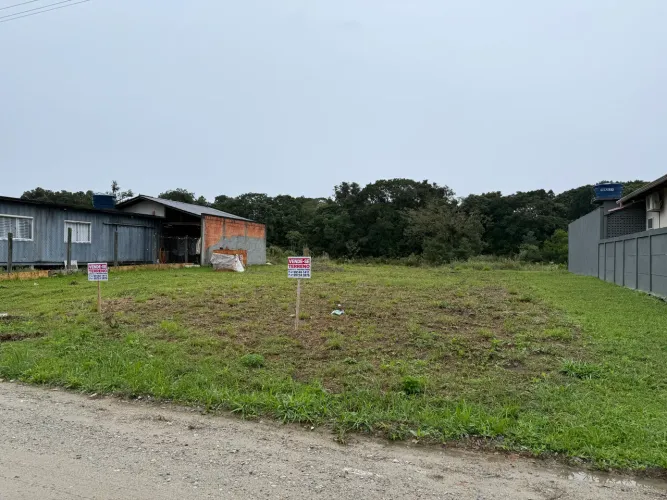 2 TERRENOS À VENDA - ARAQUARI/SC