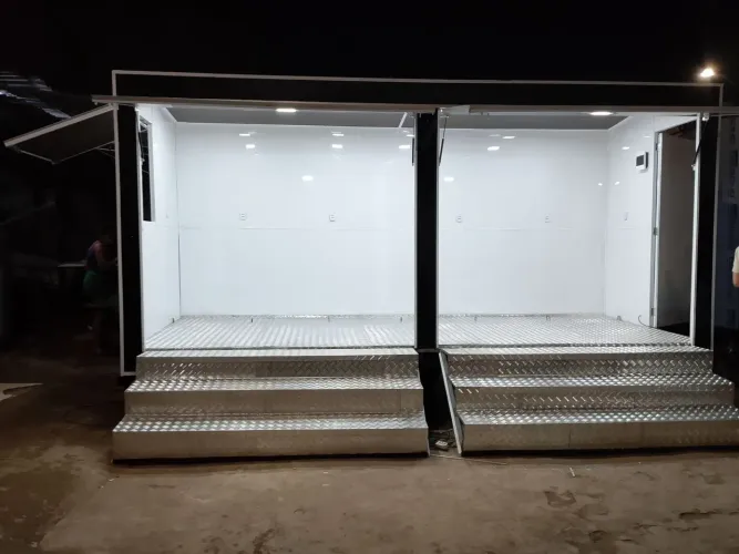 Trailer
