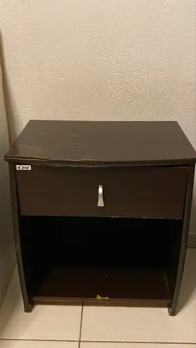 Mesa de Cabeceira Cimol de Madeira