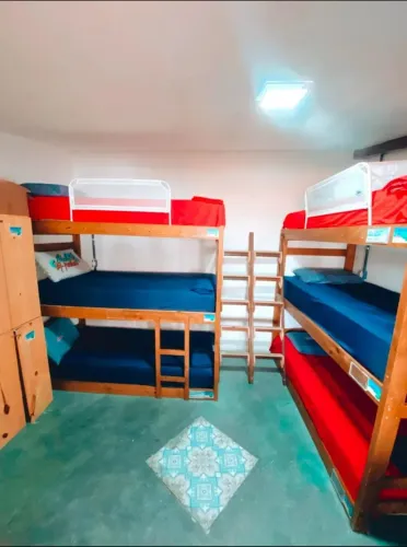 Triliches novas completas(pousada,hostel,casa)