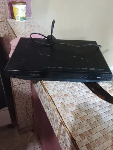 Dvd Philips usado sem controle e sem cabo 