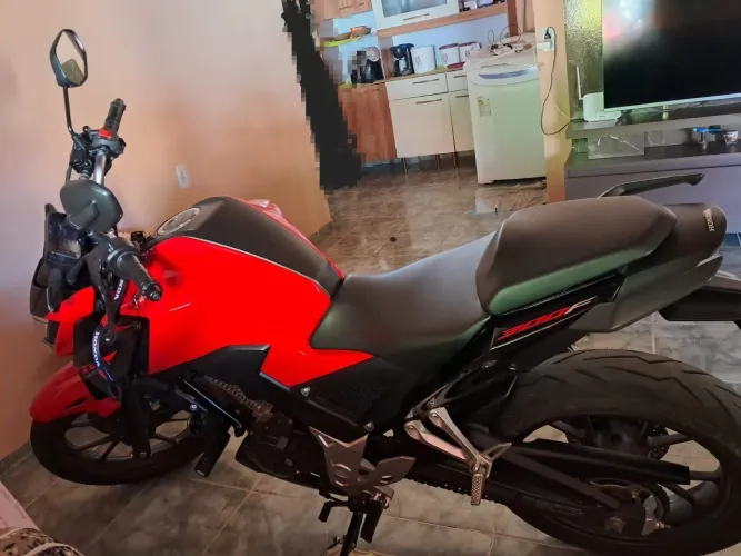 CB TWISTER 300f ABS