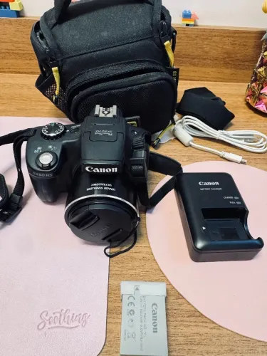 Canon PowerShot SX50 HS Impecável - Apenas 2.000 Cliques + Bateria Extra e Case