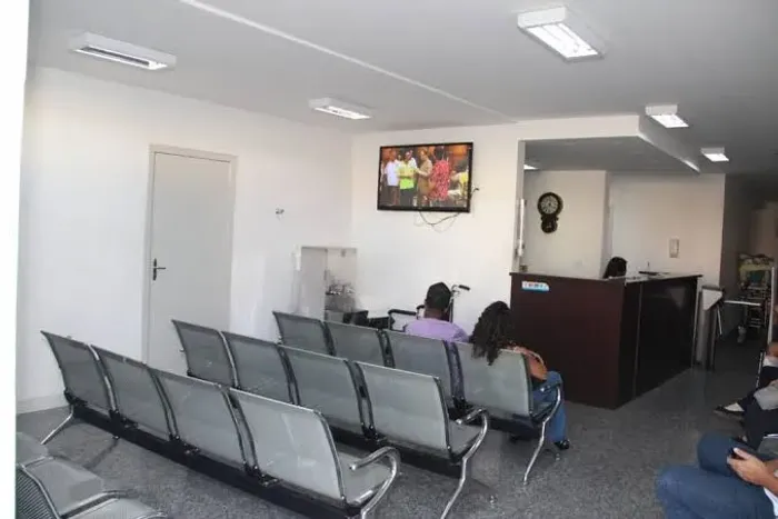 Preciso de recepcionista 