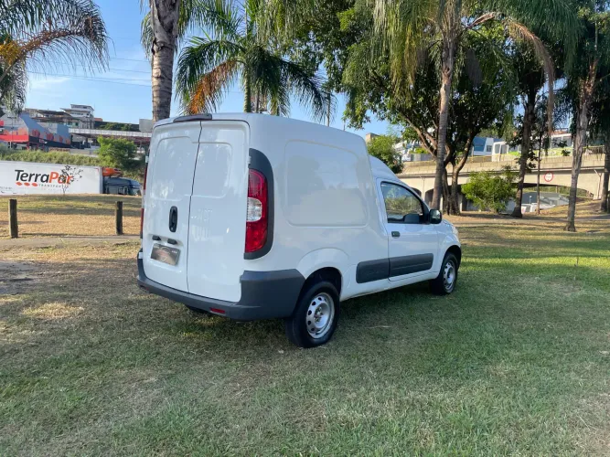 Fiat Fiorino Furgão Work. Hard 1.4 Flex 8V 2P 2021