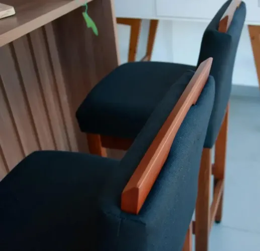 NOVAS!! 4 CADEIRAS ALTAS PARA BALCÃO 