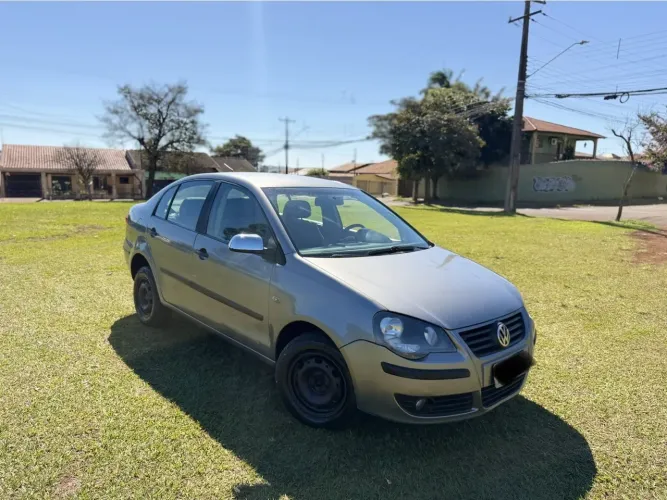 Volkswagen Polo 1.6 MI Flex 8V 4P 2008