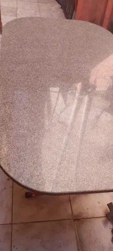 Mesa de granito
