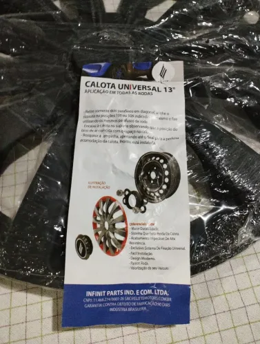 JOGO DE CALOTAS ARO 13 NOVAS - COR PRETO FUMÊ