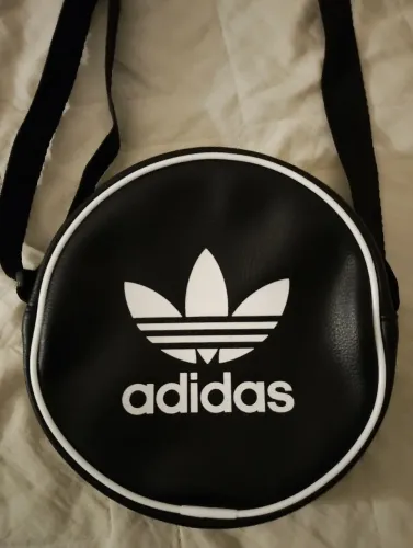 Bolsa Adicolor Clássica Redonda Adidas