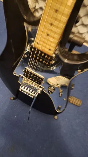 Guitarra Ibanez Rg series