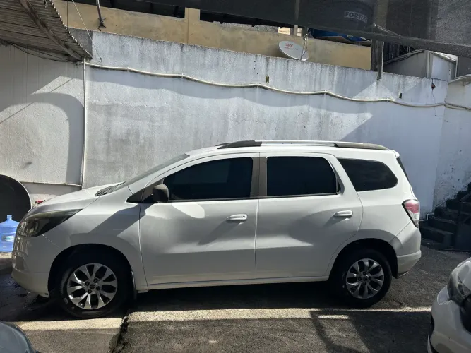 Chevrolet Spin LS 1.8 8V Econo.flex 5P Mec. 2017