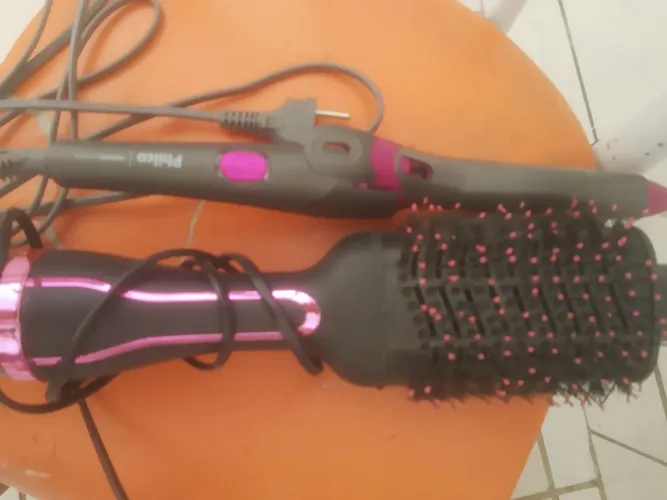 Babyliss e escova secadora 