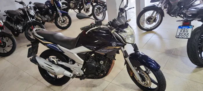YAMAHA FAZER 250 ROXA 2013 SHALON VEÍCULOS CARIACICA