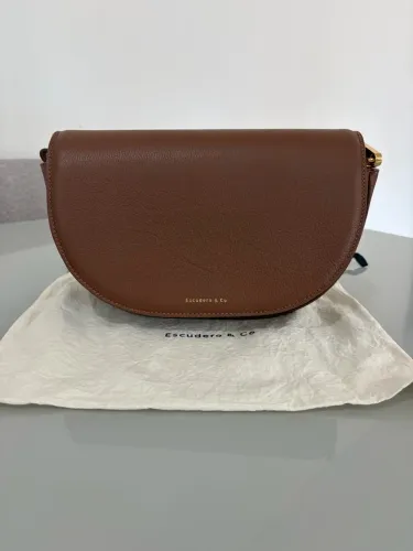 Bolsa escudero couro marrom