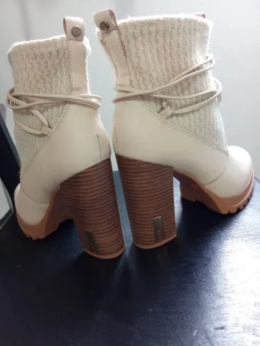 Bota feminina