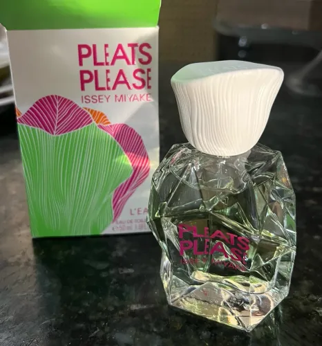 Perfume Pleats Please - Issey Miyake - 50ml - novo, original, na caixa