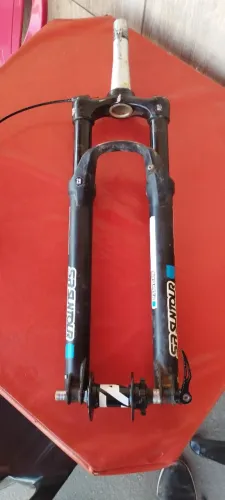 ?Vendo peças de MTB aro 29 no lote ou separadas.