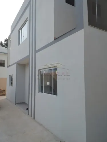 LINDO SOBRADO À VENDA 2 SUÍTES, QUINTAL E 3 VAGAS JARDIM CACIQUE SUZANO
