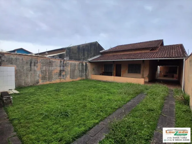 Casa para Locação em Peruíbe, Belmira Novaes, 2 dormitórios, 1 suíte, 1 banheiro, 3 vagas