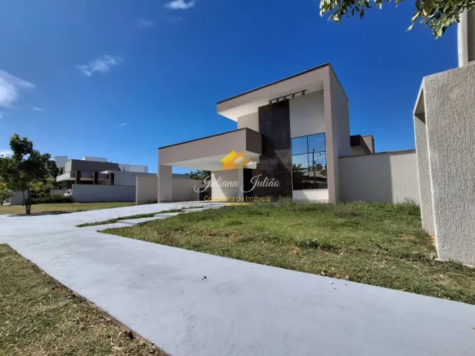 CASA LINEAR EM ALTO PADRÃO COM 4 QUARTOS SENDO 1 SUÍTE COM CLOSET A VENDA NO CONDOMÍNIO AL