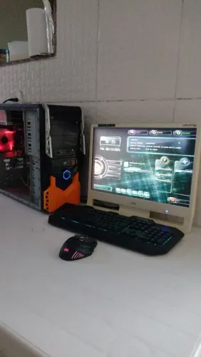 Computador Gamer 1155 Core i5 Windows 10 Pro Ativado 8G Monitor AOC 20"