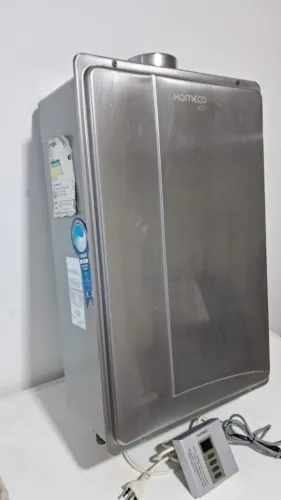 Aquecedor a Gás GLP 41 litros Komeco com controle remoto externo