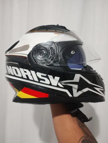 Vendo capacete norisk Alemã