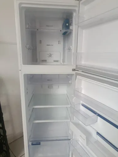 GELADEIRA ELECTROLUX 410 LITROS