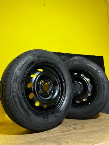 Rodas Aro 13' + Pneus 175/70r13 Em Perfeito Estado de Conservação - R$ 390.00 Unidade