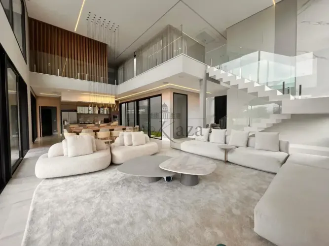 Casa em Condomínio - Chácara Serimbura - Urbanova - 5 Dormitórios - 700m².