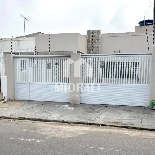 AV - Belissima casa com 3 quartos 1 suíte na Pajuçara a 290m da praia com 2 vagas