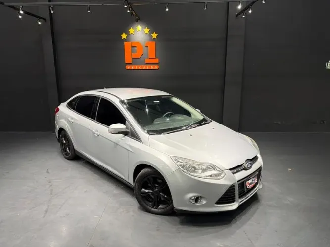 Ford Focus 2.0 16v/ 2.0 16V Flex 5P 2015