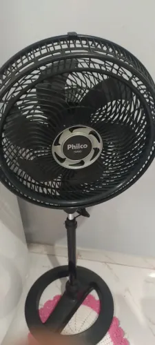 Vendo esse ventilador de coluna 40 cem está funcionando perfeitamente faço entrega