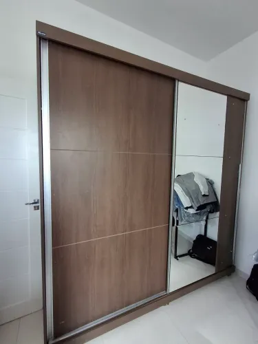 Guarda roupa