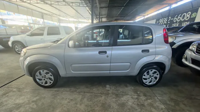 Fiat Uno Vivace/rua 1.0 EVO Fire Flex 8V 5P 2013