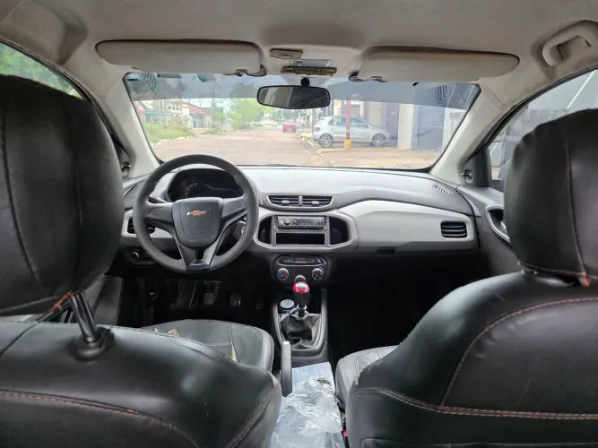 Chevrolet Onix Hatch LT 1.0 8V Flex Power Mec. 4P 2016