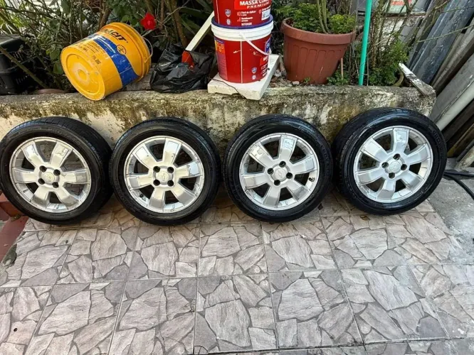 RODAS MONTANA ARO 15