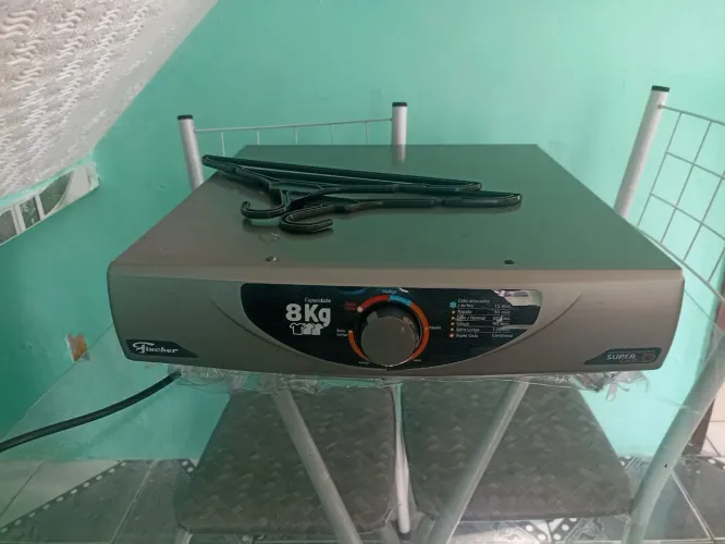 Máquina de secar roupa, 8 kilos 