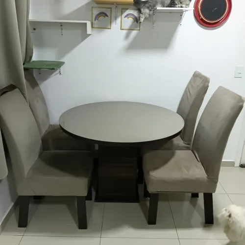 Mesa de vidro 4 cadeiras