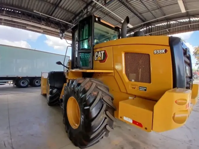 Pa Carregadeira Caterpillar 2022 938K Nova