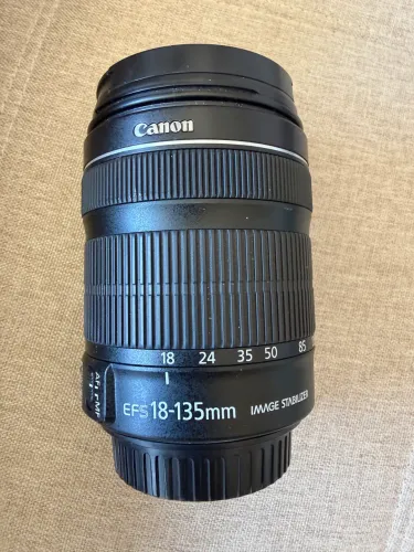 Lente Canon EFS 18-135 mm