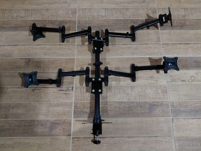 Suporte Articulado p/ até 4 monitores