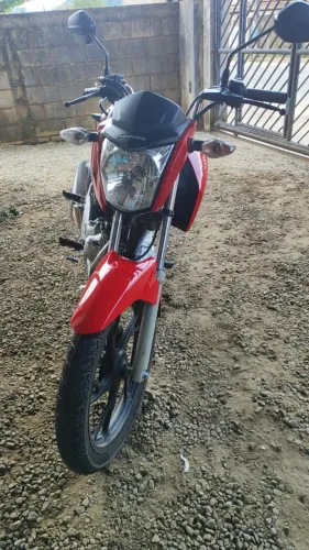 Vendo moto Honda CG 160 único dono 